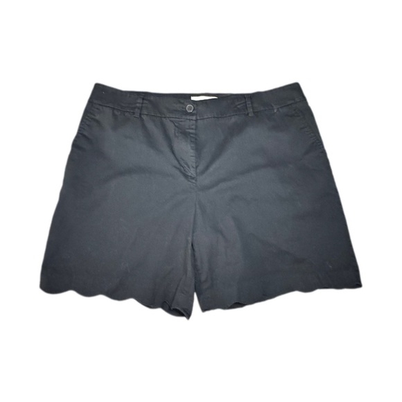 Talbots Women's Black Scalloped Shorts - Picture 1 of 4